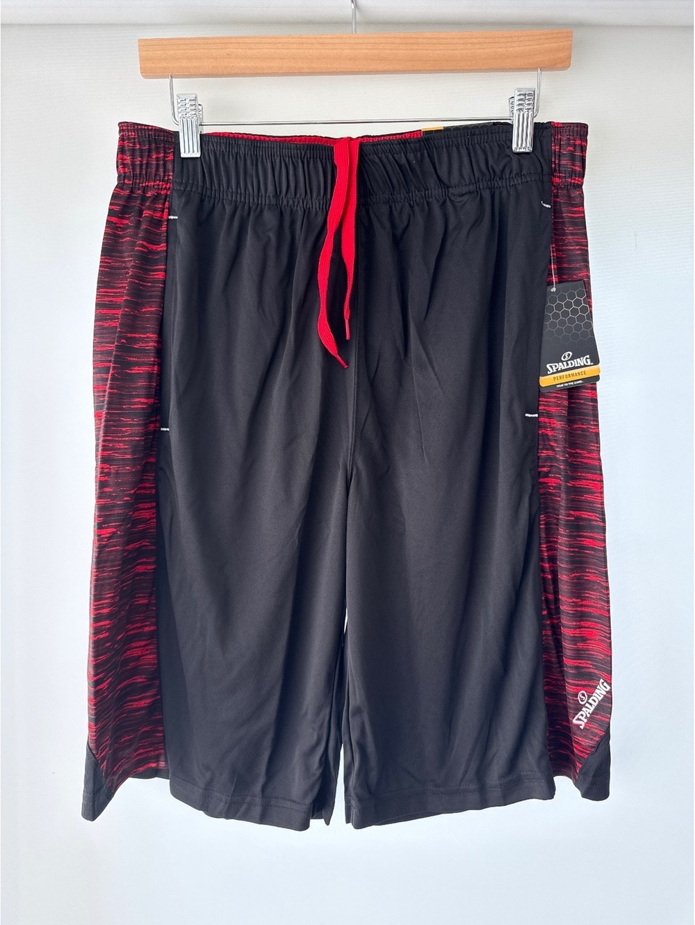 Spalding Men's Regular Fit Black and Red Athletic Shorts L/G